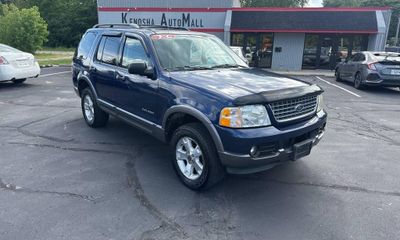 2004 Ford Explorer XLT