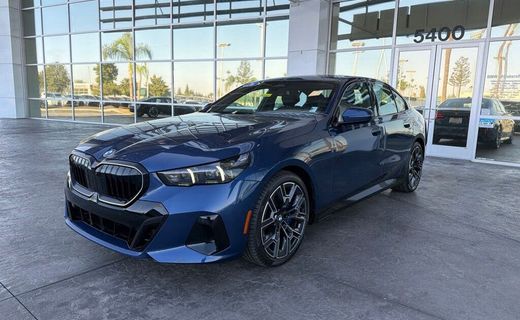 2026 BMW 530i