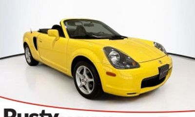 2001 Toyota MR2 Spyder