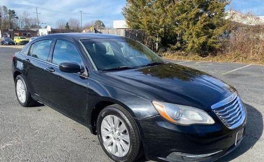 2013 Chrysler 200 LX