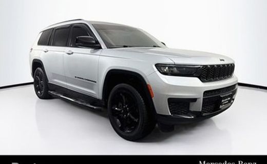 2022 Jeep Grand Cherokee L Laredo