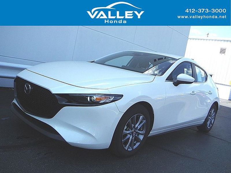 2022 Mazda MAZDA3 — a typically priced live listing