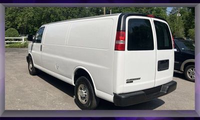 2020 Chevrolet Express EXT