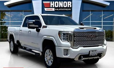 2023 GMC Sierra HD Denali