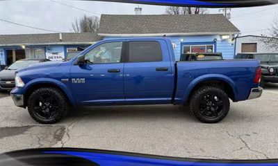 2016 Ram 1500 SLT