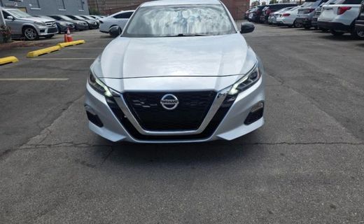 2021 Nissan Altima SR