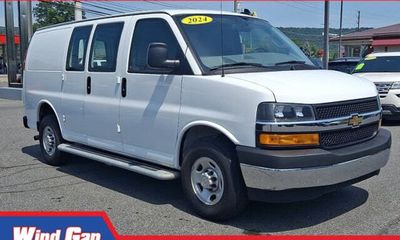 2024 Chevrolet Express 2500
