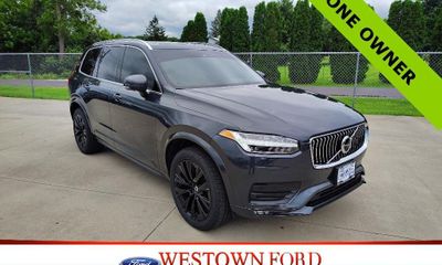 2022 Volvo XC90 Momentum Excl S60