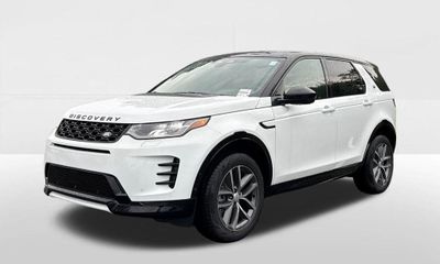 2026 Land Rover Discovery Sport Landmark