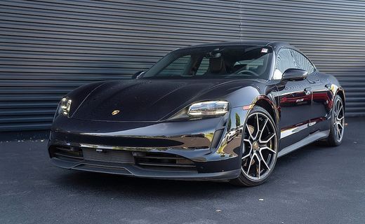 2023 Porsche Taycan