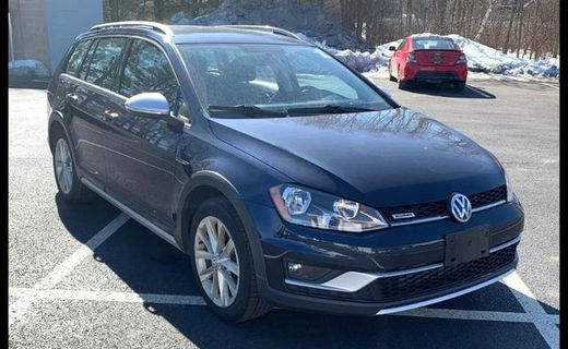 2017 Volkswagen Golf Alltrack