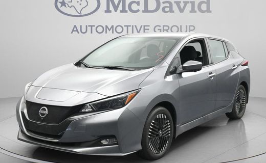 2023 Nissan Leaf SV