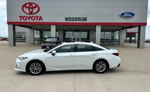 2021 Toyota Avalon XLE