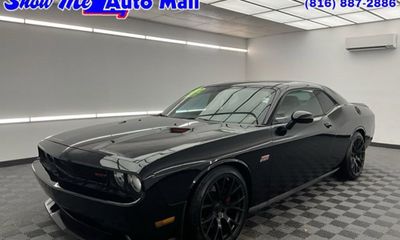 2012 Dodge Challenger SRT8