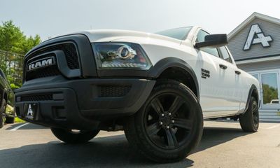 2022 Ram 1500 SLT