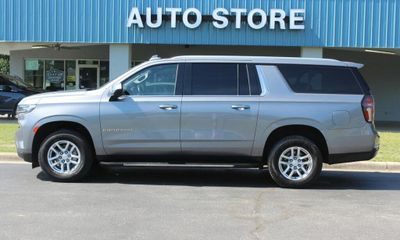 2021 Chevrolet Suburban LT