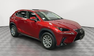 2021 Lexus NX 300 Comfort