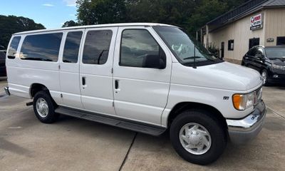 2001 Ford E-350 XLT