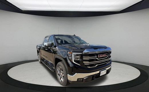 2026 GMC Sierra SLT