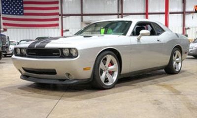 2009 Dodge Challenger SRT8
