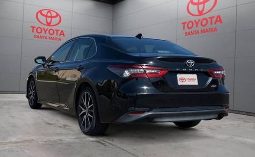 2022 Toyota Camry XLE