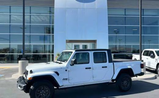 2024 Jeep Gladiator Sport