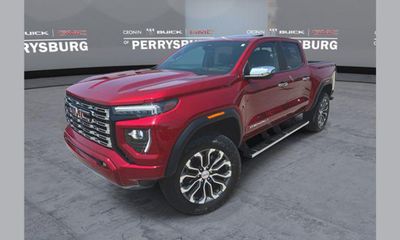 2023 GMC Canyon Denali
