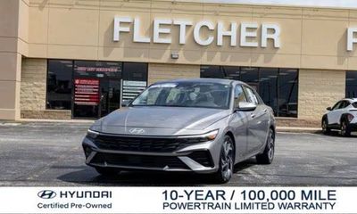 2025 Hyundai Elantra SEL Convenience