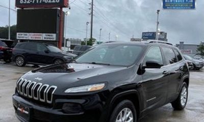 2017 Jeep Cherokee Latitude Longitude North