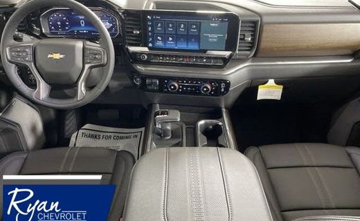 2023 Chevrolet Silverado High Country