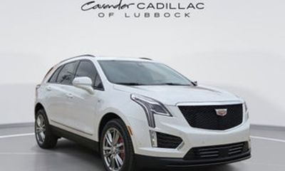 2026 Cadillac XT5 Premium Luxury