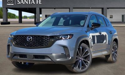 2025 Mazda CX-50 Premium Plus