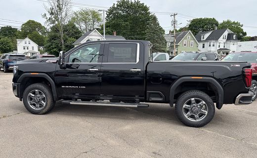 2026 GMC Sierra HD SLT