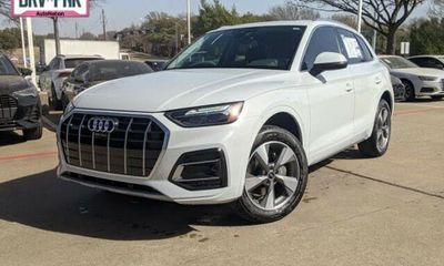 2023 Audi Q5 Quattro Premium Plus