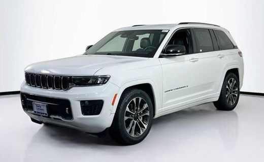 2022 Jeep Grand Cherokee Overland