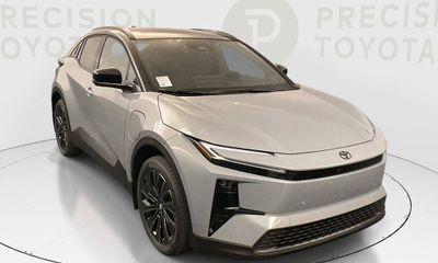 2026 Toyota C-HR SE