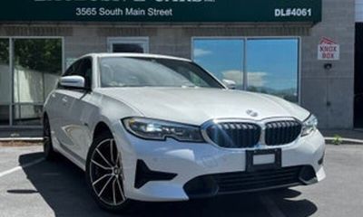 2022 BMW 330e 330XE