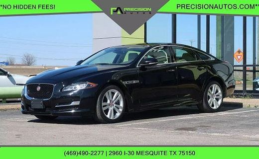 2017 Jaguar XJ