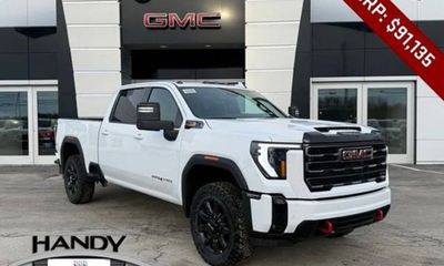 2026 GMC Sierra HD AT4