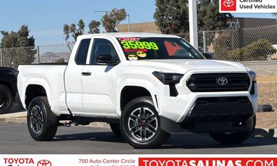 2026 Toyota Tacoma SR Xtracab