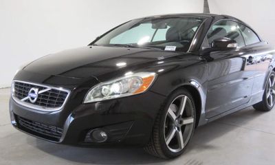 2011 Volvo C70 T5