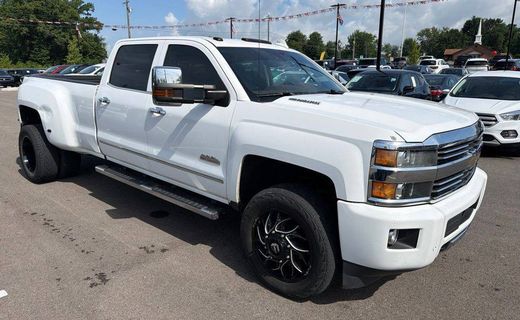 2015 Chevrolet Silverado High Country