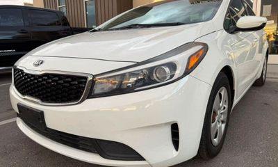 2018 Kia Forte LX Base