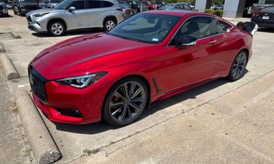 2022 Infiniti Q60 RED Sport