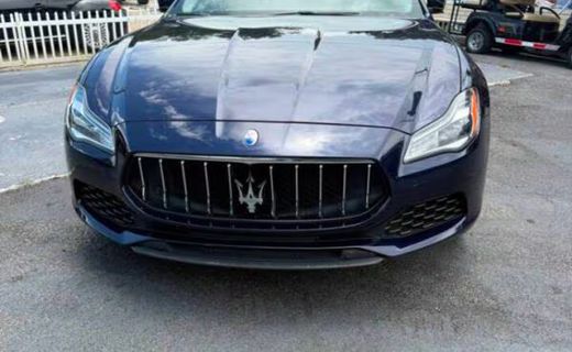 2018 Maserati Quattroporte Essence