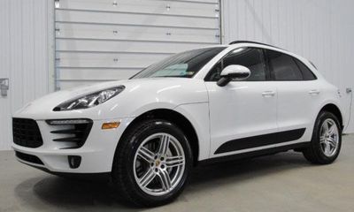 2016 Porsche Macan S
