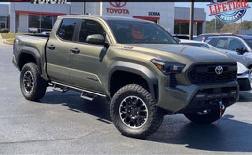 2025 Toyota Tacoma SR5