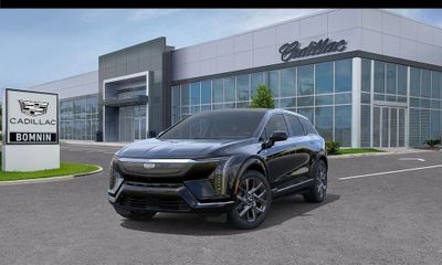 2026 Cadillac Optiq Luxury 1