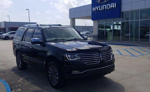 2017 Lincoln Navigator Select