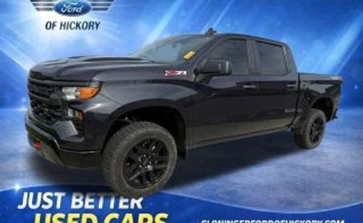 2023 Chevrolet Silverado Trail Boss Custom